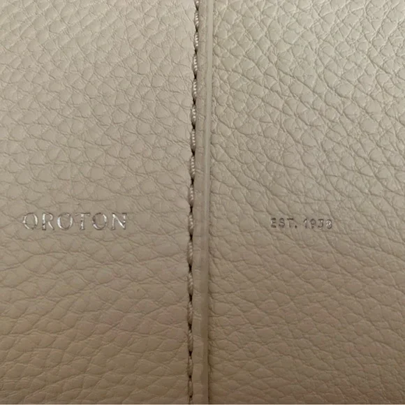 ✨Host Pick✨ Brand New Oroton Hobo Bag - Picture 5 of 8